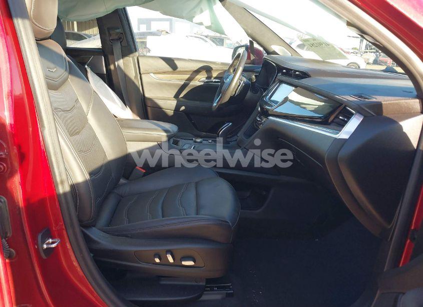 Photo 5 of 2022 Cadillac Xt6 AWD SPORT (VIN 1GYKPHRS7NZ152832)