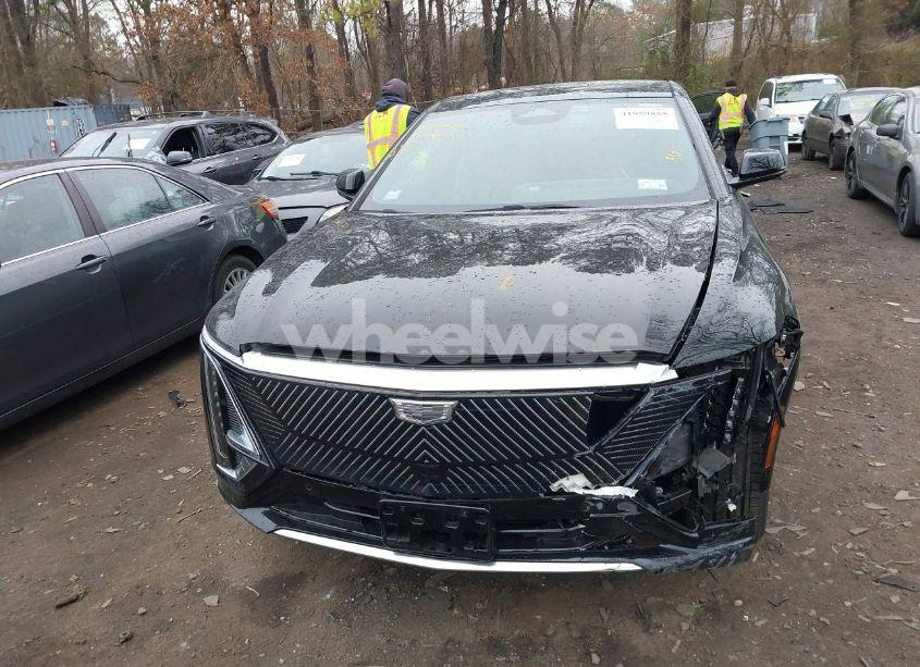 Photo 12 of 2024 Cadillac Lyriq TECH W/1SA (VIN 1GYKPMRK3RZ128543)