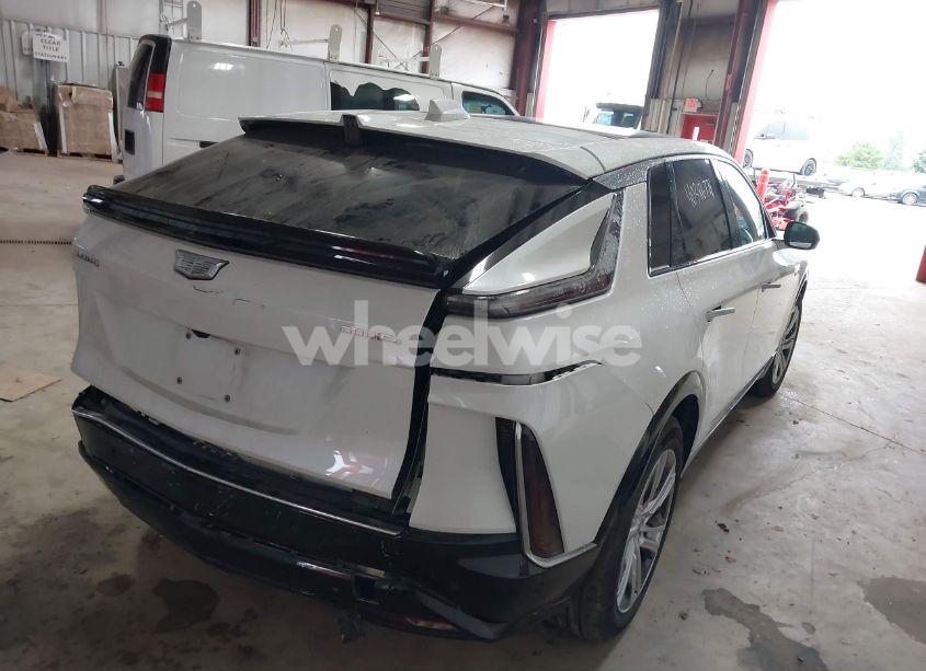 Photo 4 of 2024 Cadillac Lyriq TECH W/1SA (VIN 1GYKPMRL1RZ104220)