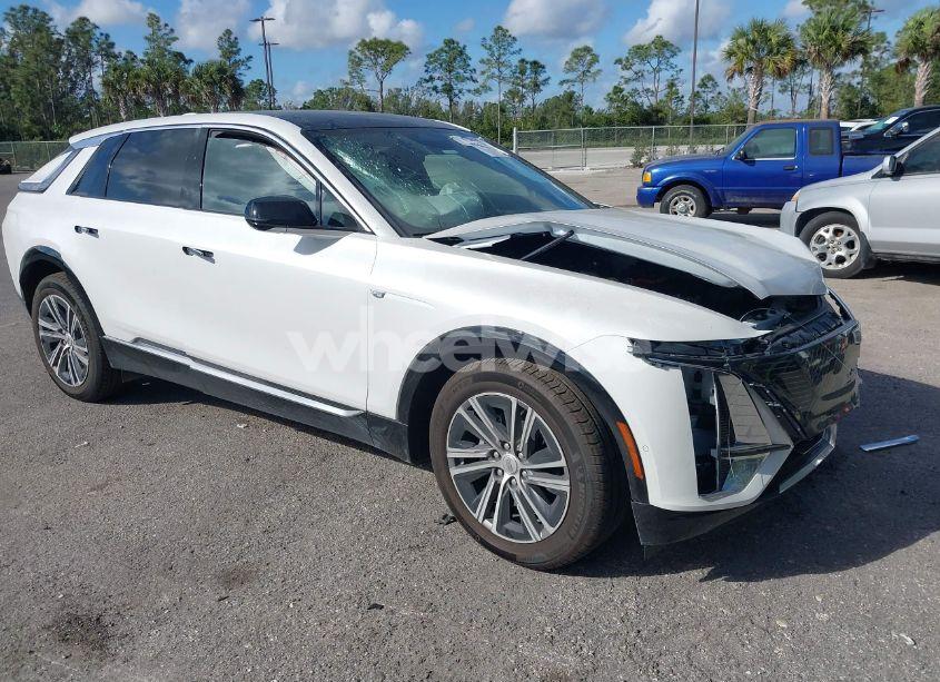 2025 Cadillac Lyriq LUXURY W/1SC (VIN 1GYKPNRL8SZ303485) main photo