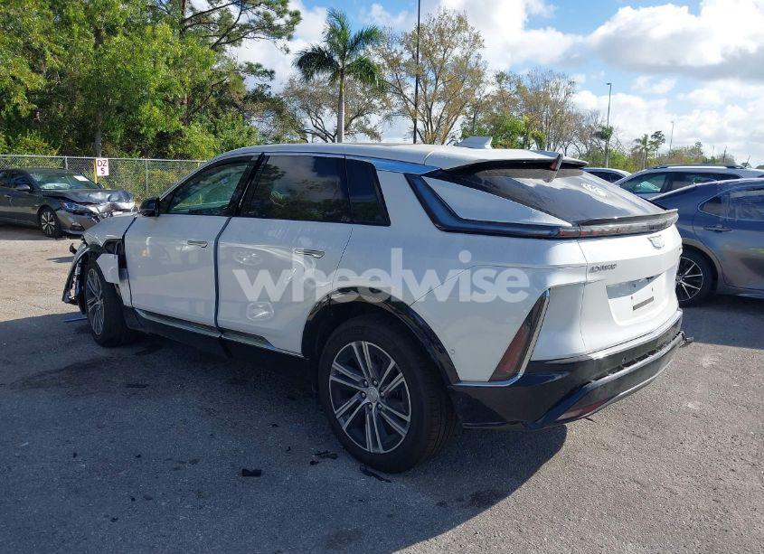 Photo 3 of 2025 Cadillac Lyriq LUXURY W/1SC (VIN 1GYKPNRL8SZ303485)