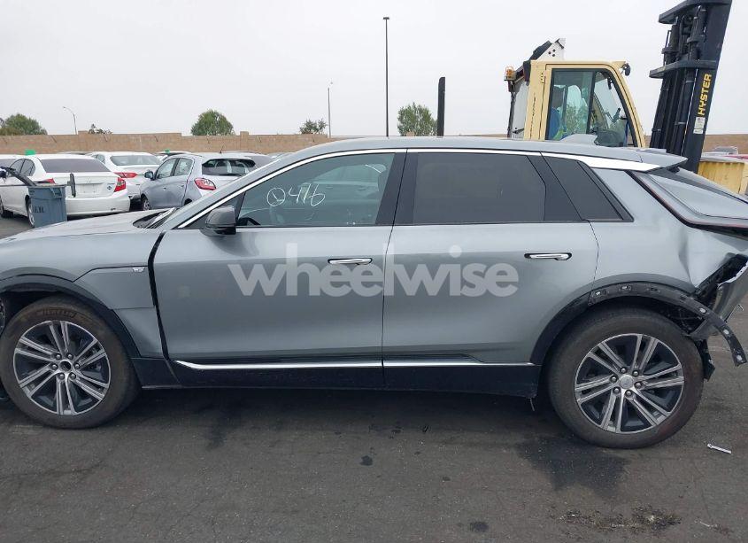 Photo 15 of 2024 Cadillac Lyriq LUXURY W/1SC (VIN 1GYKPPRK1RZ109216)