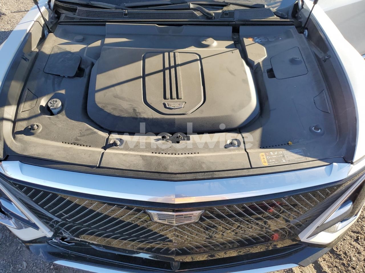 Photo 12 of 2024 CADILLAC LYRIQ LUXURY N/A (VIN 1GYKPPRL6RZ121094)