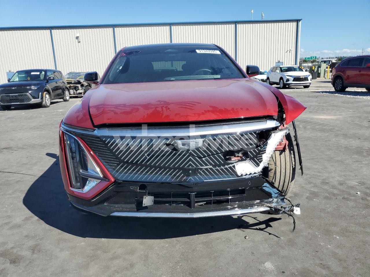 Photo 5 of 2024 CADILLAC LYRIQ LUXURY N/A (VIN 1GYKPSRL2RZ136842)
