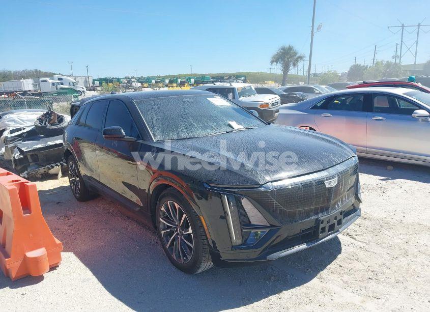 2024 Cadillac Lyriq SPORT W/1SF (VIN 1GYKPTRL3RZ100521) main photo