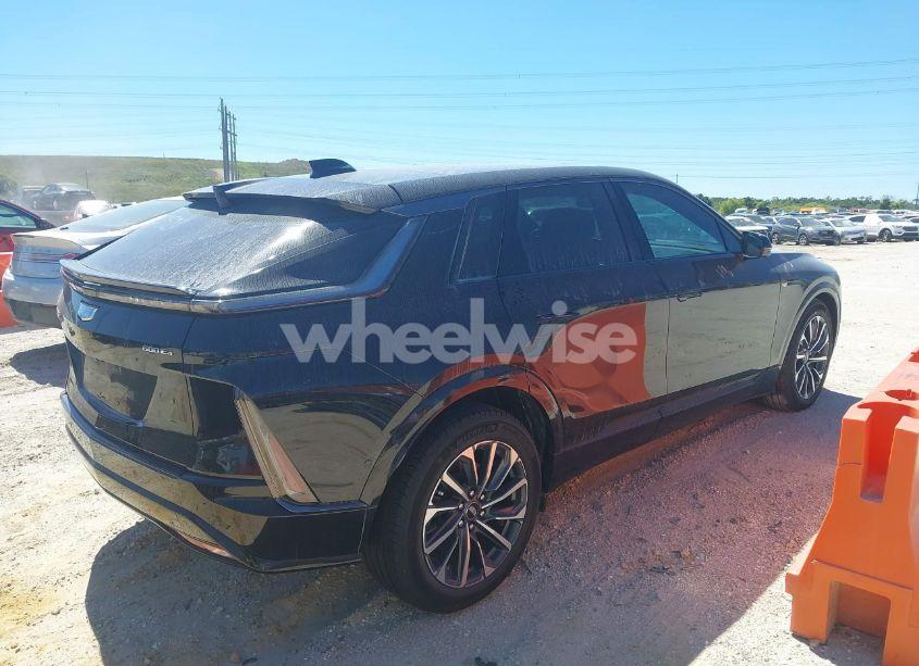 Photo 13 of 2024 Cadillac Lyriq SPORT W/1SF (VIN 1GYKPTRL3RZ100521)