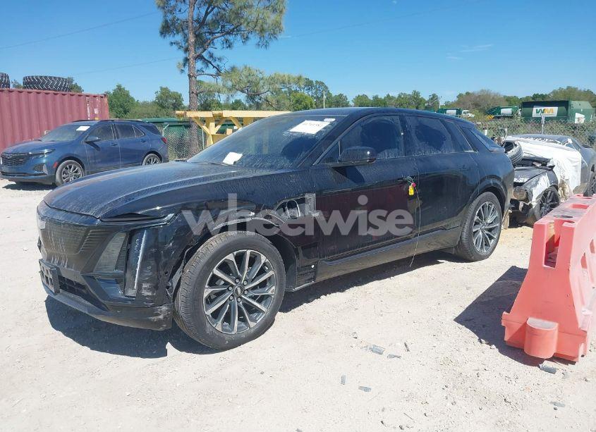 Photo 14 of 2024 Cadillac Lyriq SPORT W/1SF (VIN 1GYKPTRL3RZ100521)