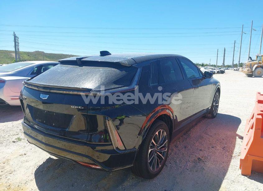 Photo 4 of 2024 Cadillac Lyriq SPORT W/1SF (VIN 1GYKPTRL3RZ100521)