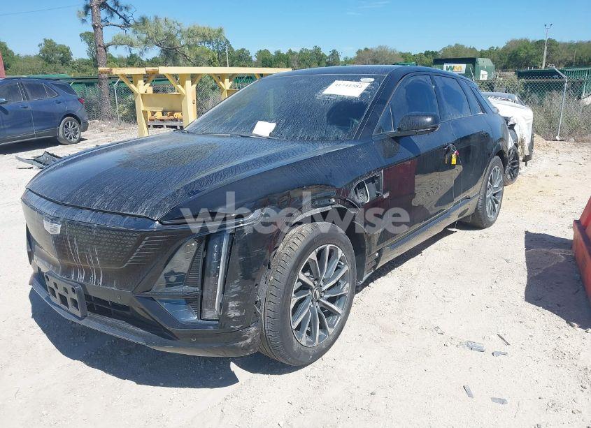 Photo 6 of 2024 Cadillac Lyriq SPORT W/1SF (VIN 1GYKPTRL3RZ100521)