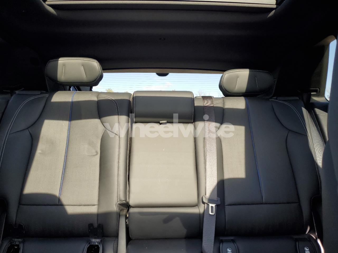 Photo 10 of 2024 CADILLAC LYRIQ SPORT (VIN 1GYKPVRL7RZ121464)