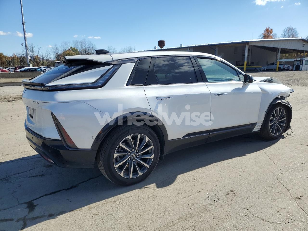 Photo 3 of 2024 CADILLAC LYRIQ SPORT (VIN 1GYKPVRL7RZ121464)