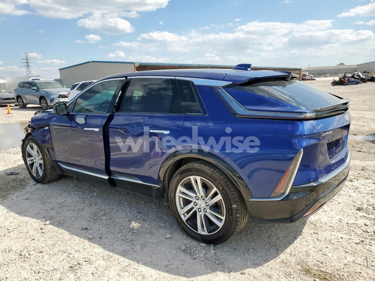 Photo 2 of 2024 CADILLAC LYRIQ TECH (VIN 1GYKPVRL8RZ113857)