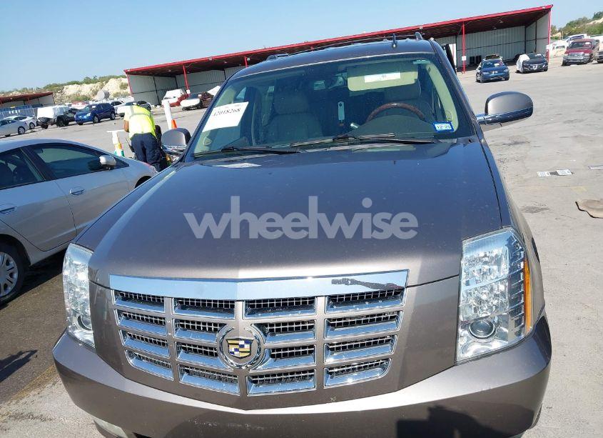 Photo 12 of 2012 Cadillac Escalade LUXURY (VIN 1GYS3BEF0CR214599)