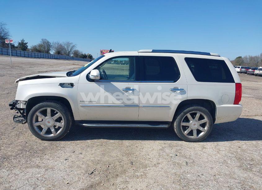 Photo 15 of 2012 Cadillac Escalade LUXURY (VIN 1GYS3BEF7CR120087)