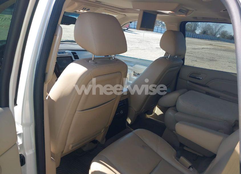 Photo 8 of 2012 Cadillac Escalade LUXURY (VIN 1GYS3BEF7CR120087)