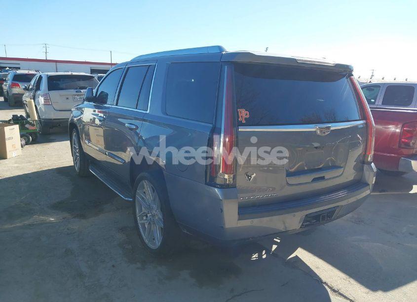 Photo 3 of 2018 Cadillac Escalade LUXURY (VIN 1GYS3BKJ0JR147752)