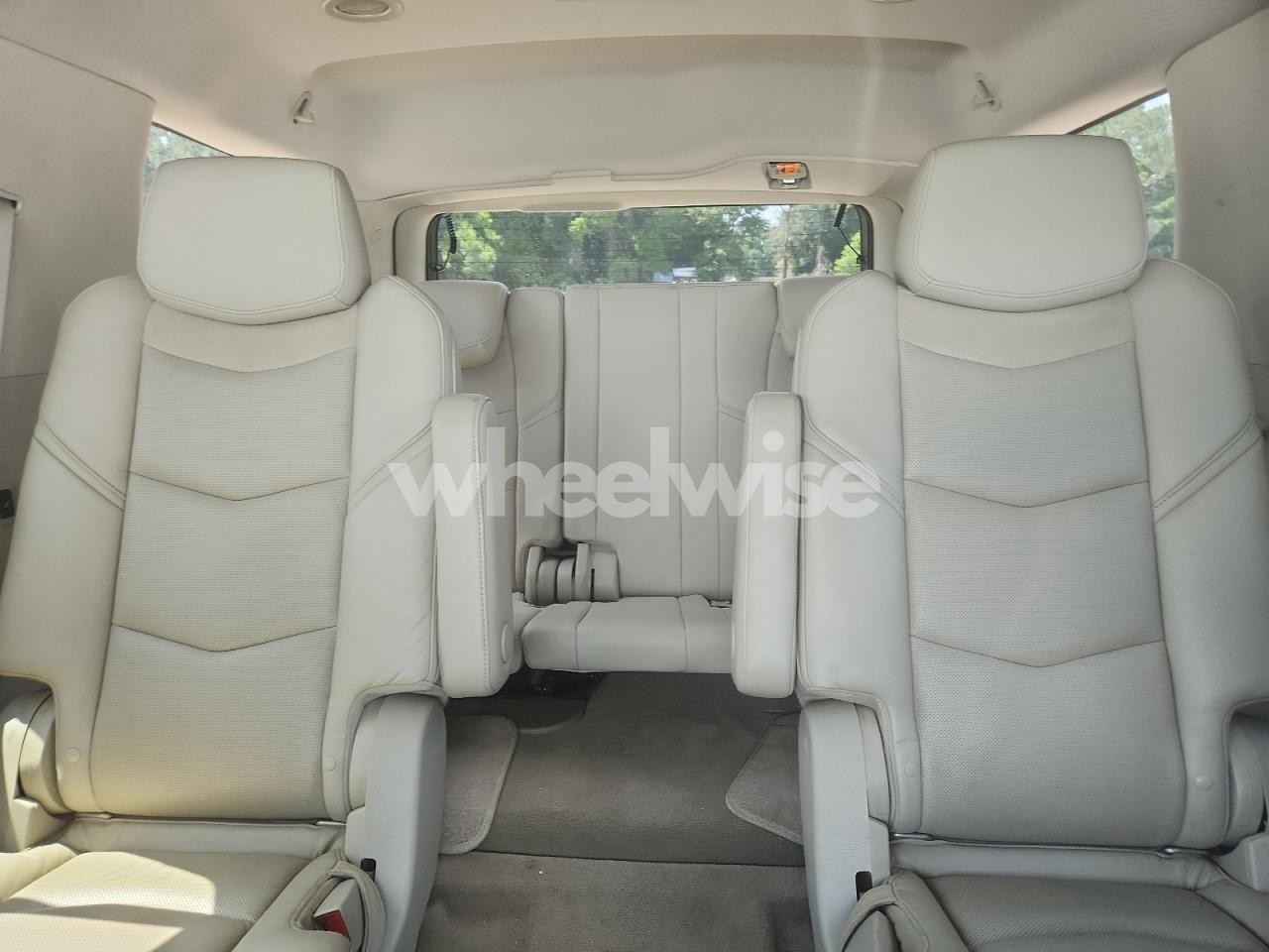 Photo 10 of 2020 CADILLAC ESCALADE LUXURY (VIN 1GYS3BKJ9LR163029)