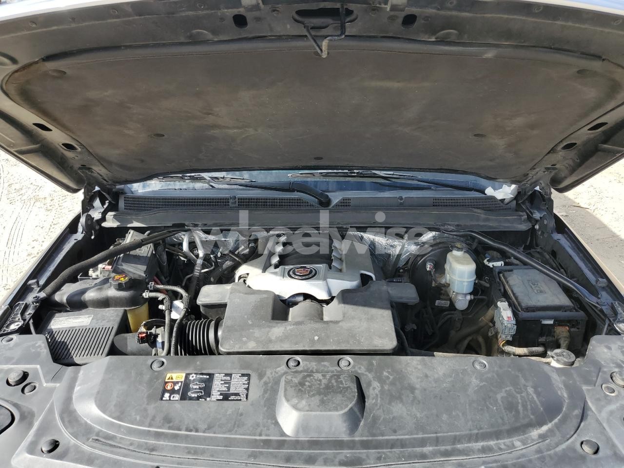 Photo 12 of 2015 CADILLAC ESCALADE PREMIUM (VIN 1GYS3CKJ4FR308505)