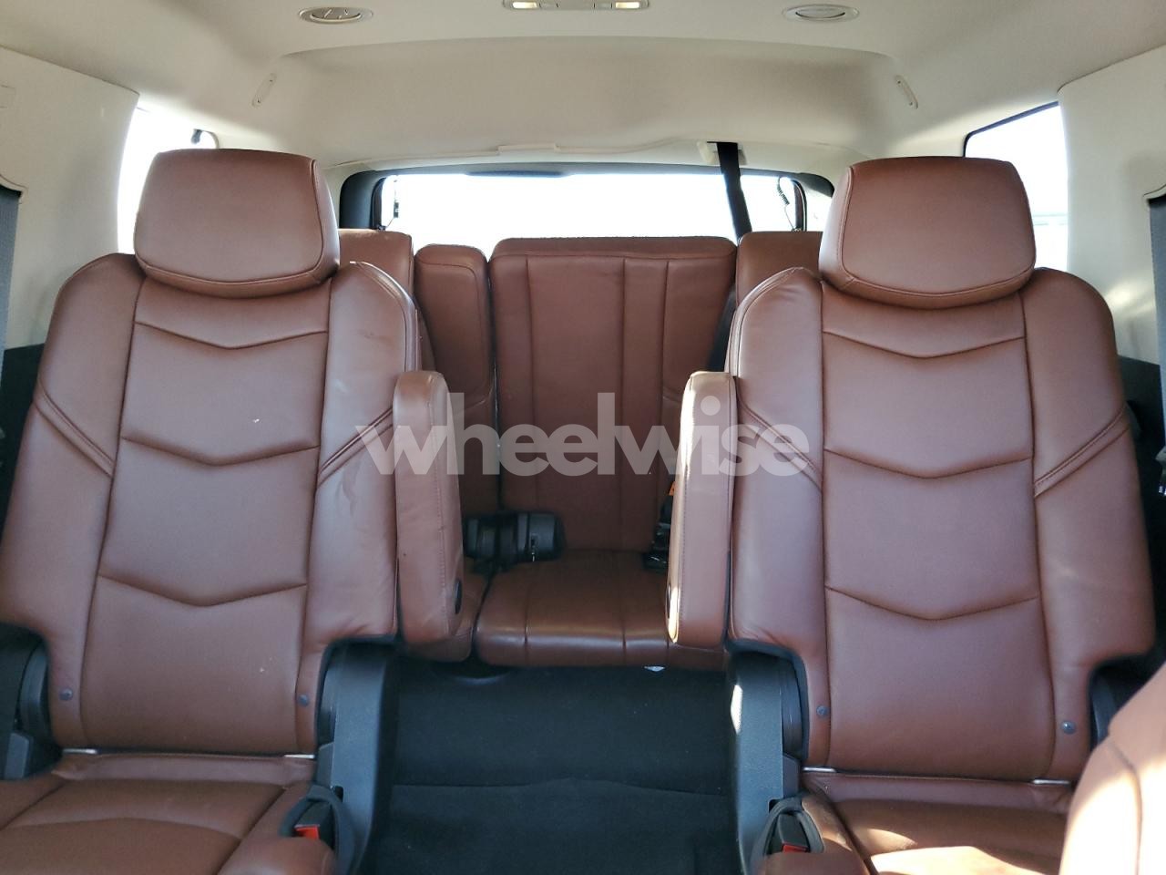 Photo 10 of 2020 CADILLAC ESCALADE PREMIUM LUXURY (VIN 1GYS3CKJXLR192593)