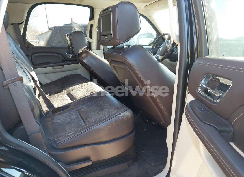 Photo 8 of 2011 Cadillac Escalade HYBRID PLATINUM EDITION (VIN 1GYS3FEJ8BR230012)