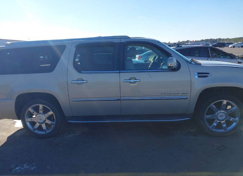 Photo 13 of 2012 Cadillac Escalade ESV LUXURY (VIN 1GYS3HEF3CR126004)