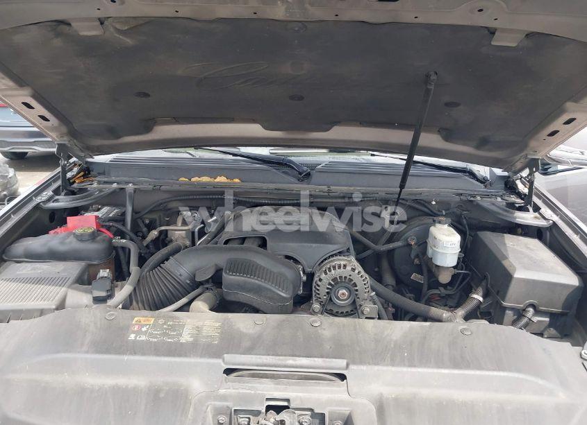 Photo 10 of 2013 Cadillac Escalade ESV LUXURY (VIN 1GYS3HEF8DR135928)