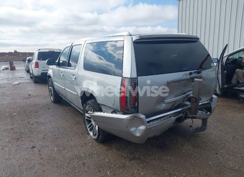 Photo 3 of 2013 Cadillac Escalade ESV PREMIUM (VIN 1GYS3JEF0DR149765)