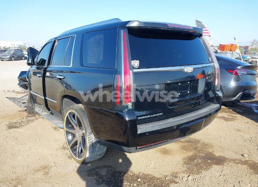 Photo 3 of 2015 Cadillac Escalade LUXURY (VIN 1GYS3MKJ2FR614950)
