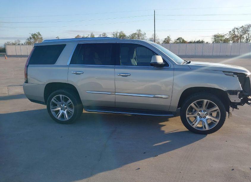Photo 13 of 2015 Cadillac Escalade LUXURY (VIN 1GYS3MKJ4FR610298)