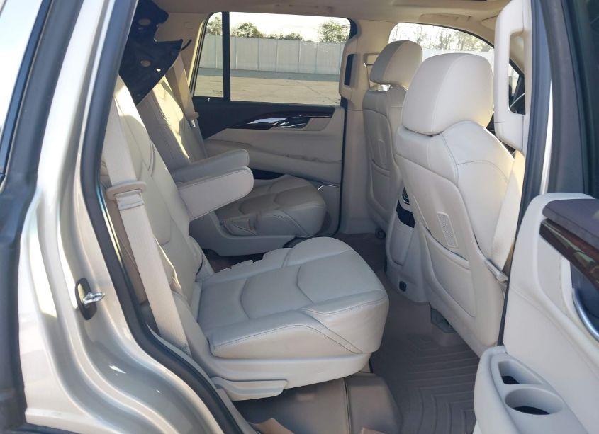 Photo 8 of 2015 Cadillac Escalade LUXURY (VIN 1GYS3MKJ4FR610298)