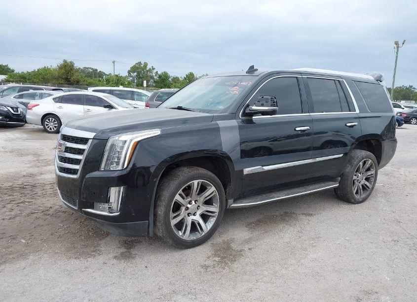 Photo 2 of 2015 Cadillac Escalade LUXURY (VIN 1GYS3MKJ6FR626017)