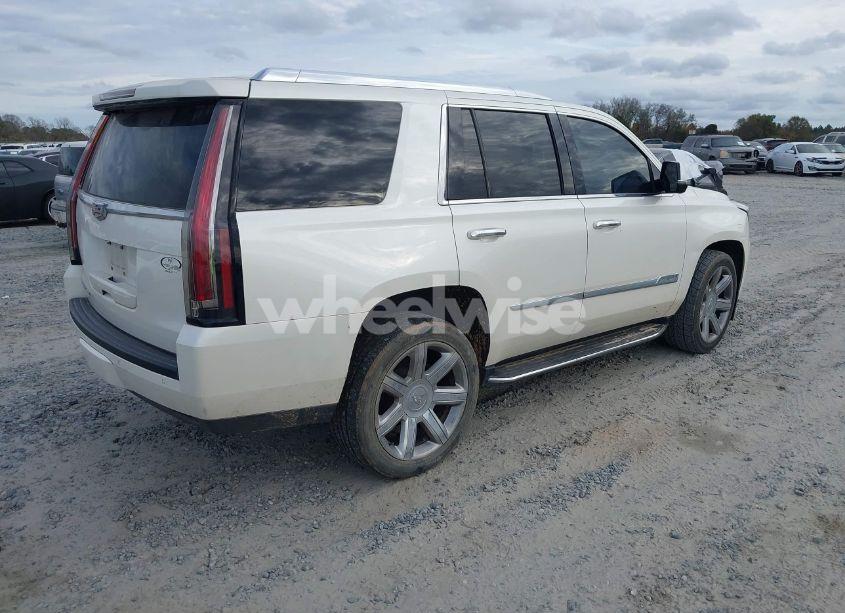 Photo 4 of 2015 Cadillac Escalade LUXURY (VIN 1GYS3MKJXFR552391)