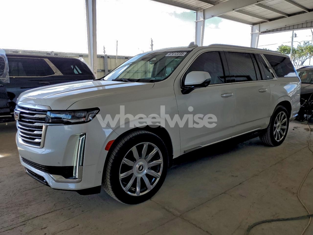 2022 CADILLAC ESCALADE ESV PREMIUM LUXURY PLATINUM (VIN 1GYS3MKL9NR124893) main photo