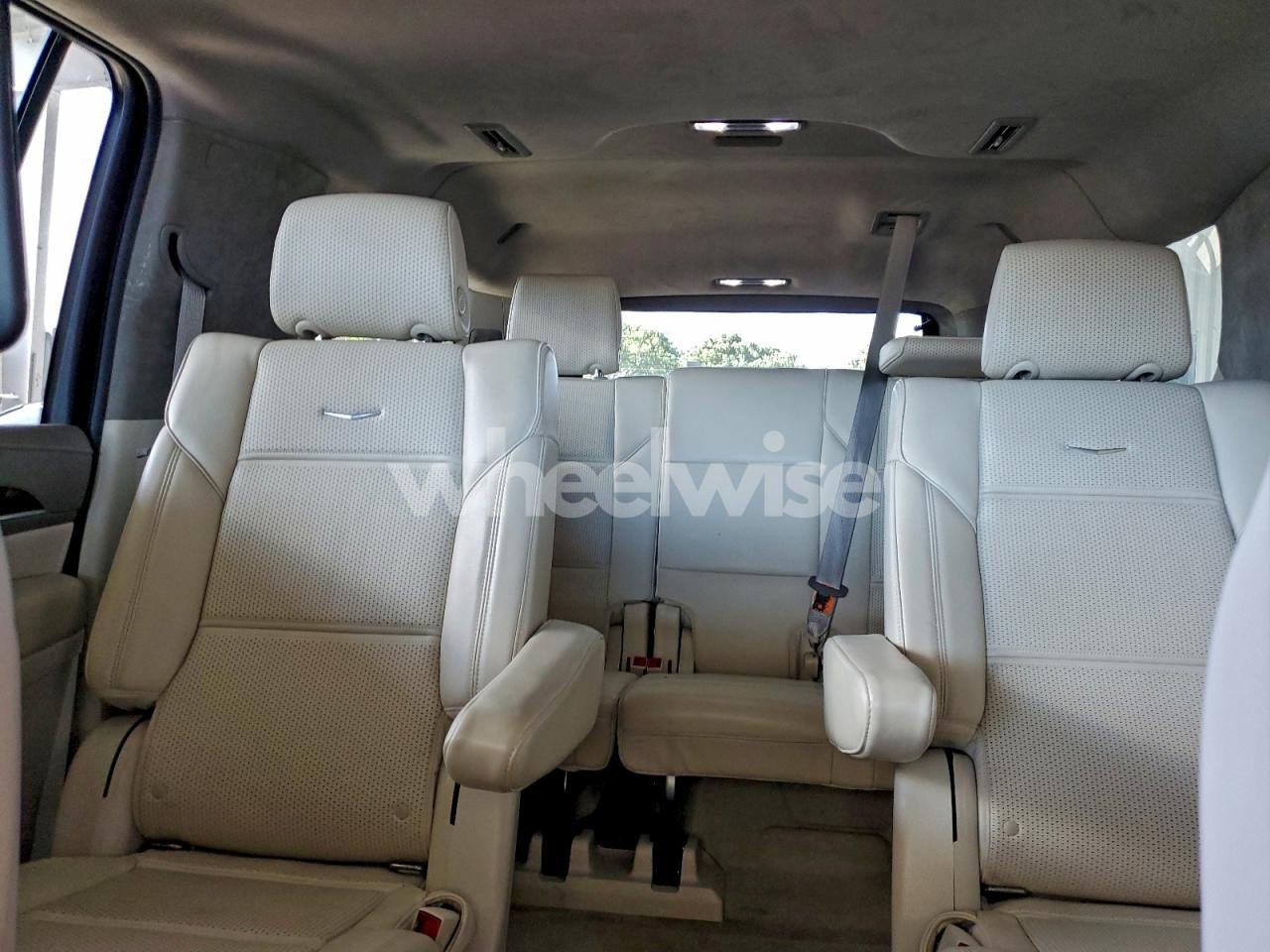 Photo 10 of 2022 CADILLAC ESCALADE ESV PREMIUM LUXURY PLATINUM (VIN 1GYS3MKL9NR124893)