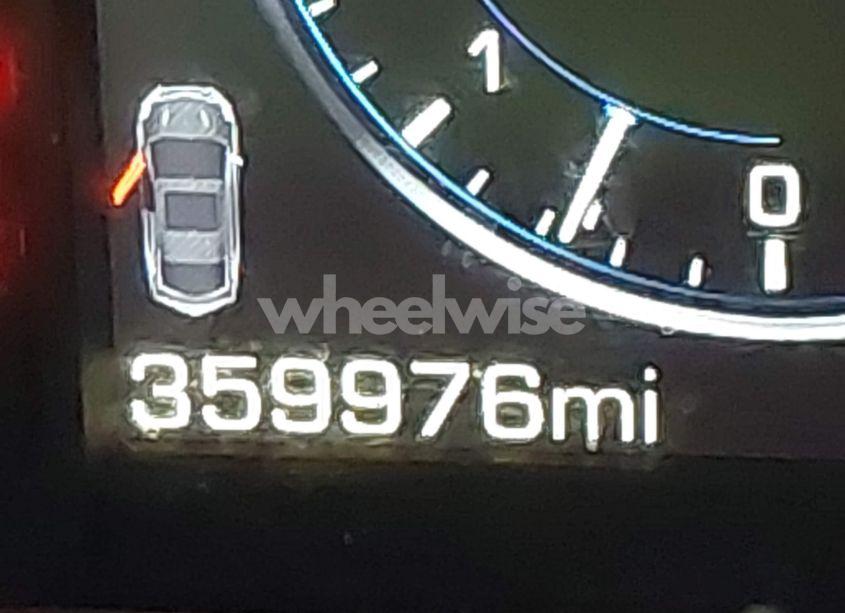 Photo 15 of 2015 Cadillac Escalade ESV PREMIUM (VIN 1GYS3TKJ5FR532026)