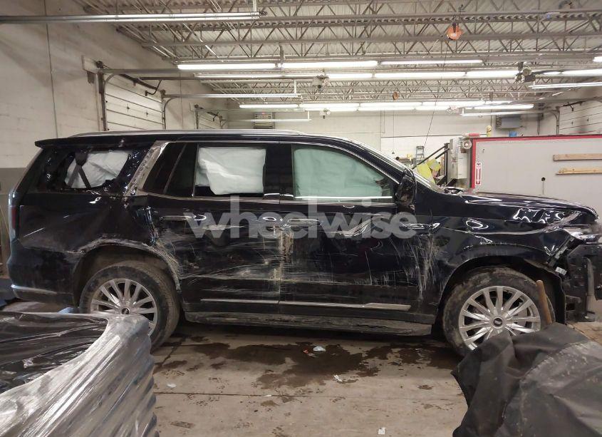 Photo 6 of 2022 Cadillac Escalade 4WD LUXURY (VIN 1GYS4AKL7NR103682)