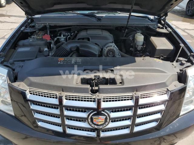 Photo 13 of 2014 CADILLAC ESCALADE LUXURY (VIN 1GYS4BEF0ER228650)