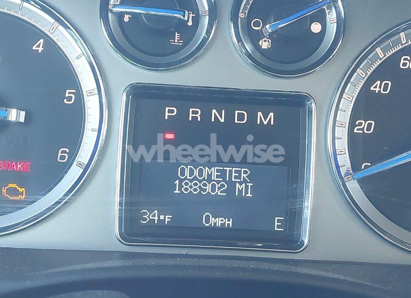 Photo 7 of 2011 Cadillac Escalade LUXURY (VIN 1GYS4BEFXBR143441)