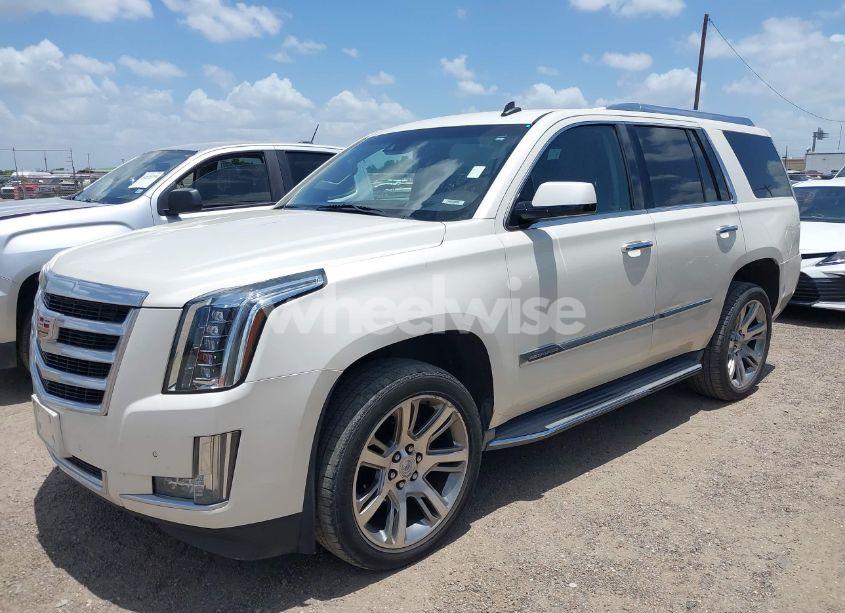 Photo 2 of 2015 Cadillac Escalade LUXURY (VIN 1GYS4BKJ1FR215223)