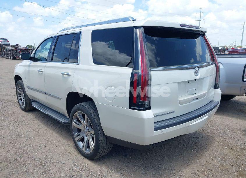 Photo 3 of 2015 Cadillac Escalade LUXURY (VIN 1GYS4BKJ1FR215223)