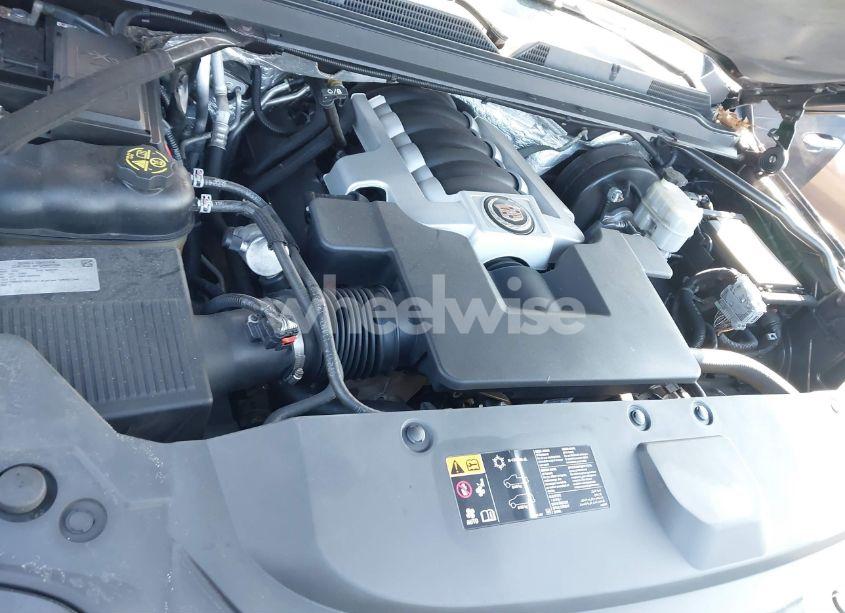 Photo 10 of 2015 Cadillac Escalade LUXURY (VIN 1GYS4BKJ2FR256072)