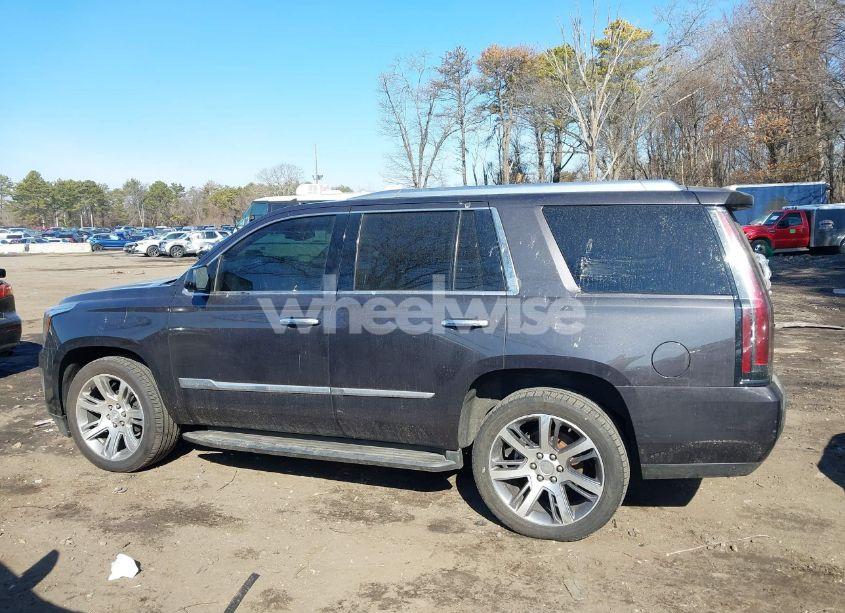 Photo 14 of 2015 Cadillac Escalade LUXURY (VIN 1GYS4BKJ2FR256072)