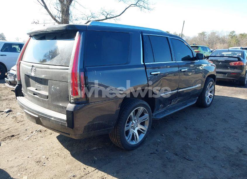 Photo 4 of 2015 Cadillac Escalade LUXURY (VIN 1GYS4BKJ2FR256072)