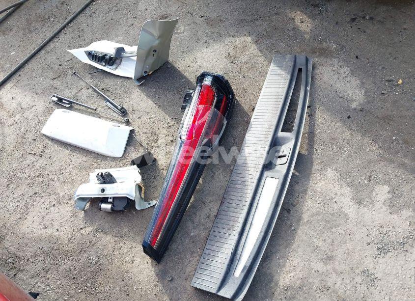 Photo 12 of 2016 Cadillac Escalade LUXURY COLLECTION (VIN 1GYS4BKJ3GR310836)