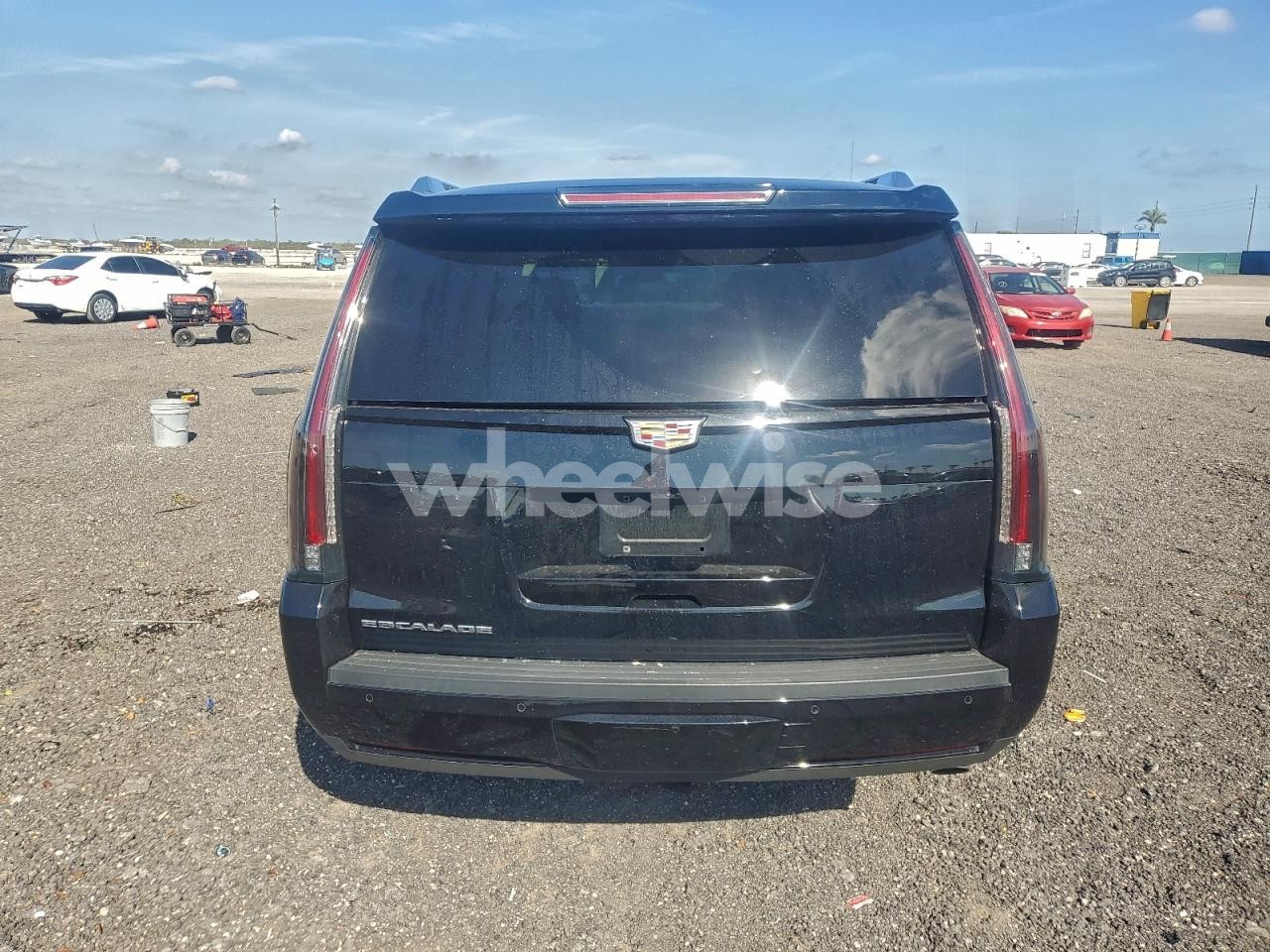 Photo 6 of 2020 CADILLAC ESCALADE LUXURY (VIN 1GYS4BKJ4LR304862)