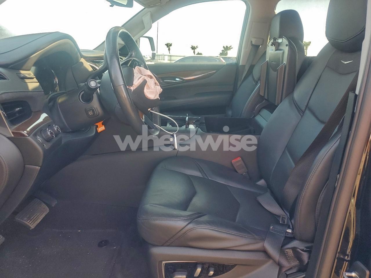 Photo 7 of 2020 CADILLAC ESCALADE LUXURY (VIN 1GYS4BKJ4LR304862)