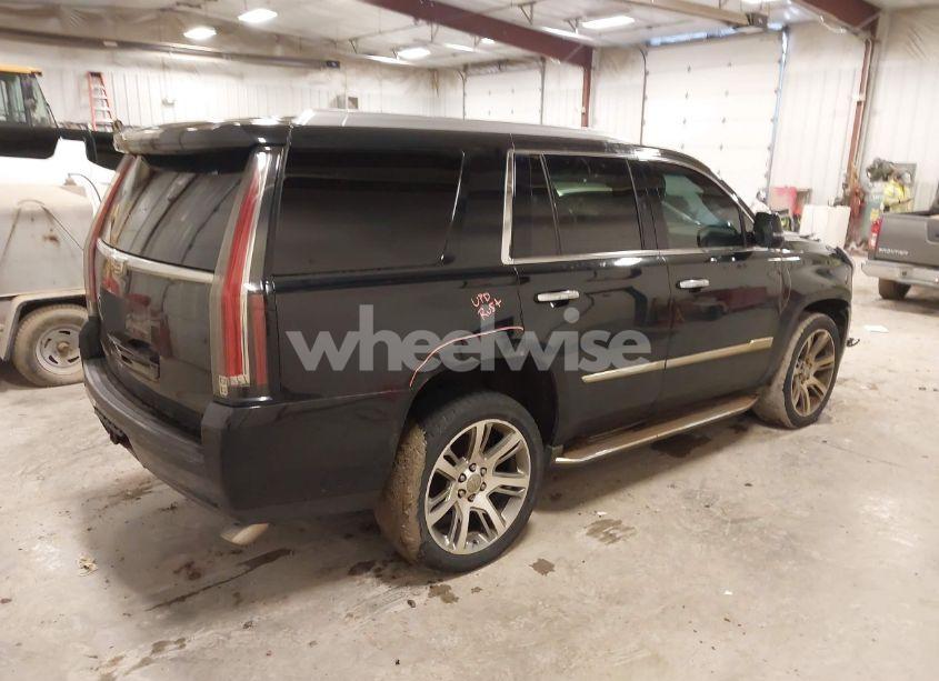 Photo 4 of 2016 Cadillac Escalade LUXURY COLLECTION (VIN 1GYS4BKJ5GR163144)