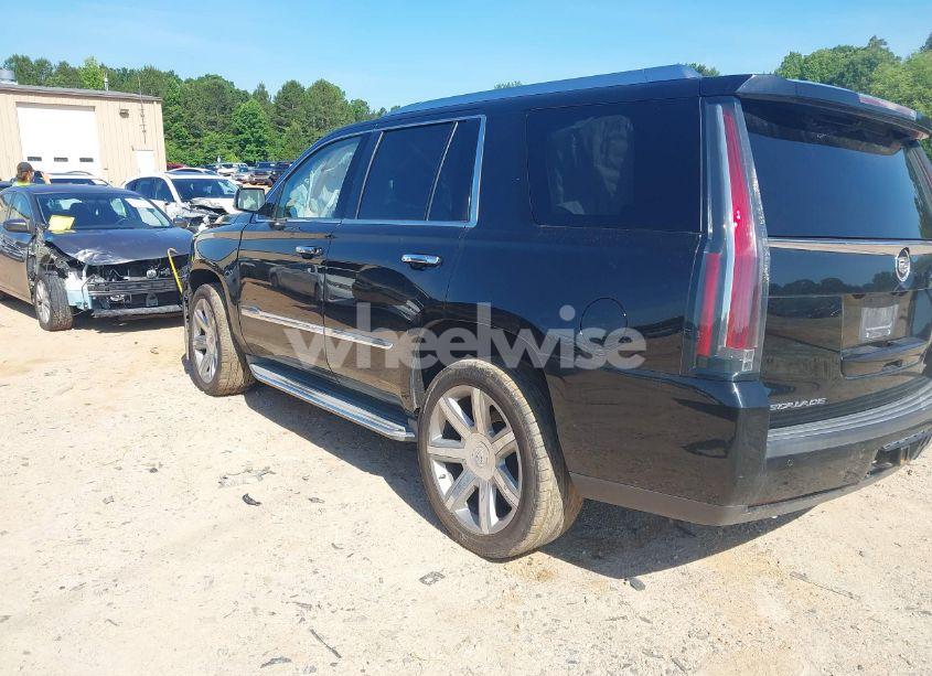 Photo 3 of 2015 Cadillac Escalade LUXURY (VIN 1GYS4BKJ7FR182602)