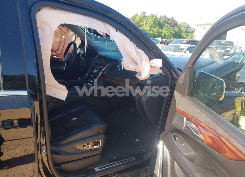 Photo 5 of 2015 Cadillac Escalade LUXURY (VIN 1GYS4BKJ7FR182602)