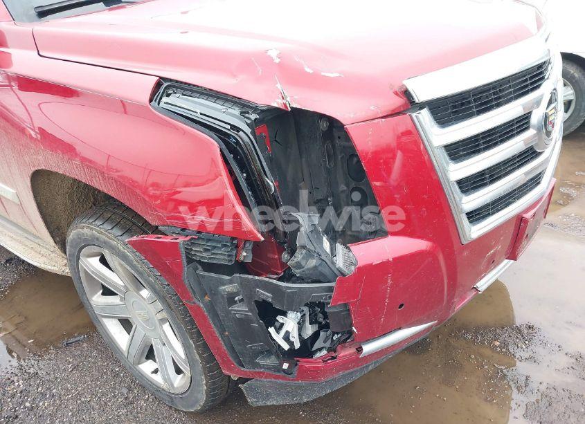 Photo 6 of 2015 Cadillac Escalade LUXURY (VIN 1GYS4BKJXFR275131)